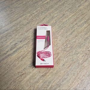 Translucent stereo AUX cable